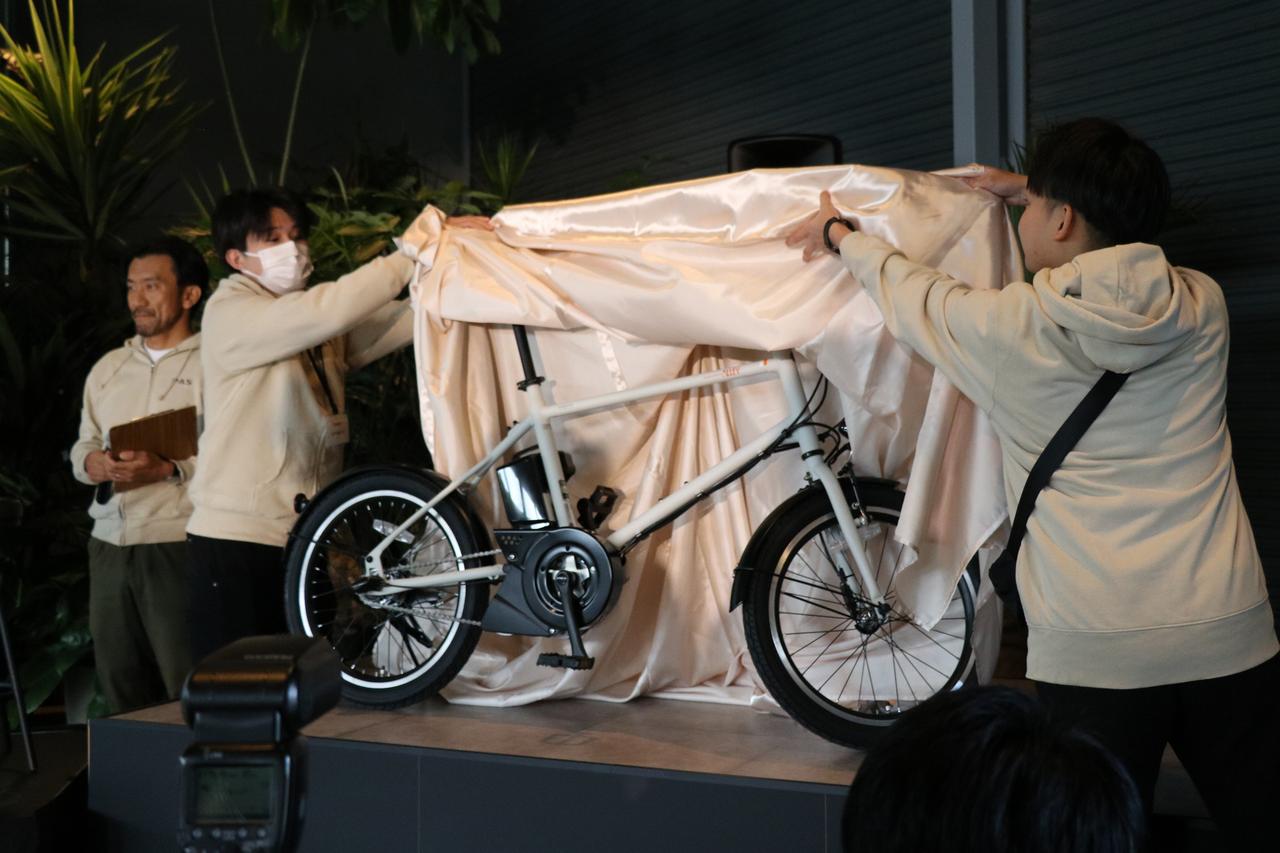 画像 : 9番目の画像 - 【写真19枚】ヤマハ「パス クレイグ アリ―」 - webオートバイ