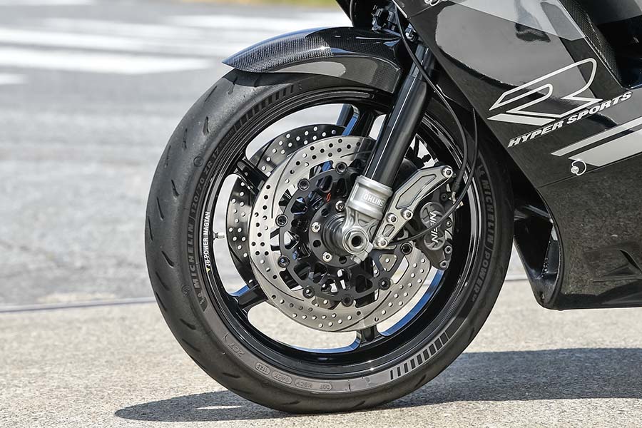 画像 : 10番目の画像 - 【写真12枚】飯田レーシングファクトリー GSX-R1100（スズキ GSX-R1100） - webオートバイ