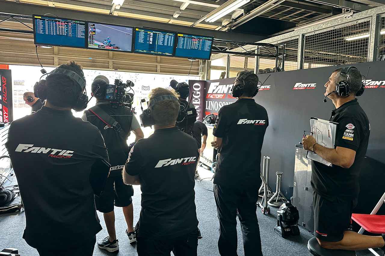 画像1: シリーズチャンピオン決定の瞬間をもてぎで目撃！ MotoGP日本グランプリ観戦記