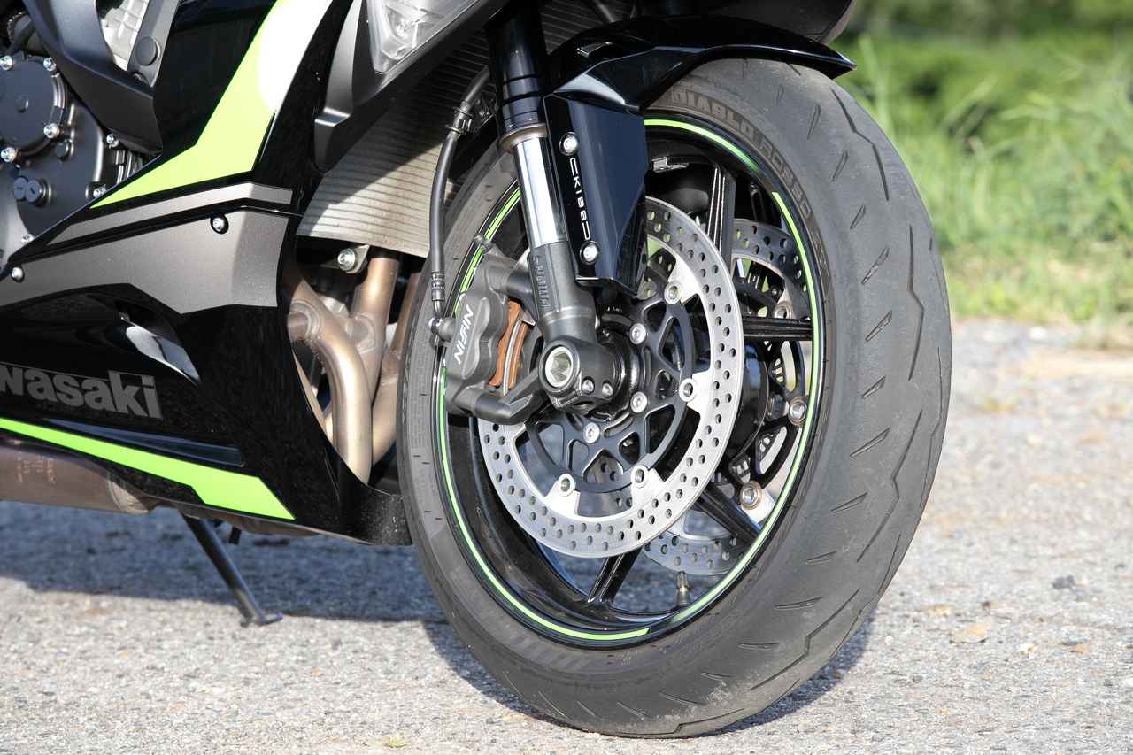 画像: 扱いやすく安定したブレーキ性能