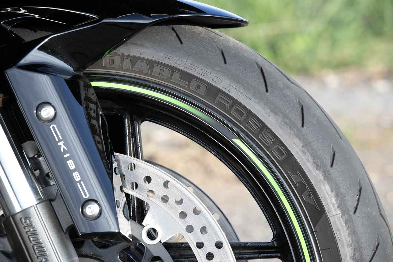 画像: 様々な路面に対応する柔軟なサスペンション