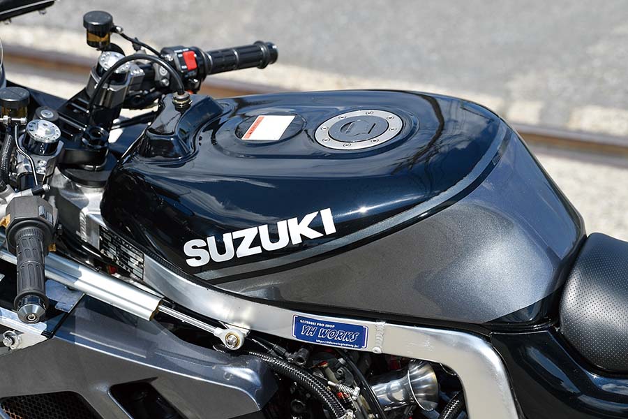 画像 : 5番目の画像 - 【写真12枚】飯田レーシングファクトリー GSX-R1100（スズキ GSX-R1100） - webオートバイ