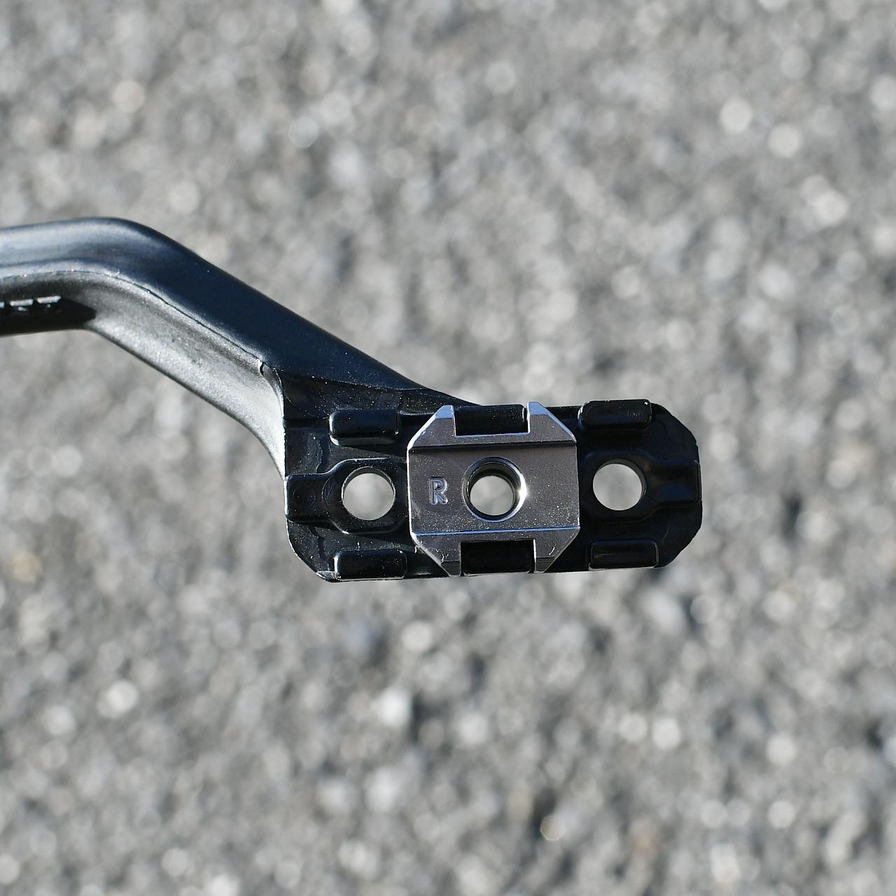 画像1: 人と差が付くハンドガード。アントラーハンドガードやインパクトハンドガードを装着してみる。でもアントラーの取り付けにはウインカーとレバーの干渉をクリアする必要アリ。〈若林浩志のスーパー・カブカブ・ダイアリーズ Vol.351〉