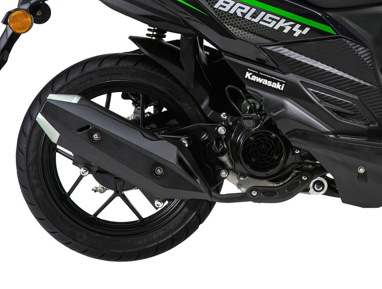 画像10: 【え? カワサキのスクーター!?】毎日任務遂行中! カワサキ「BRUSKY 125」はお手頃スポーツスクーター【世界でがんばる!! 日本メーカーの珍車大図鑑 Vol.20】