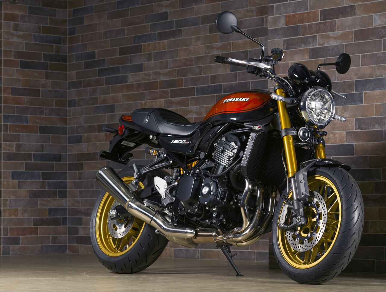 画像: KAWASAKI Z900RS SE 2026年モデル 発売日:2026年2月予定 税込価格:183万7000円