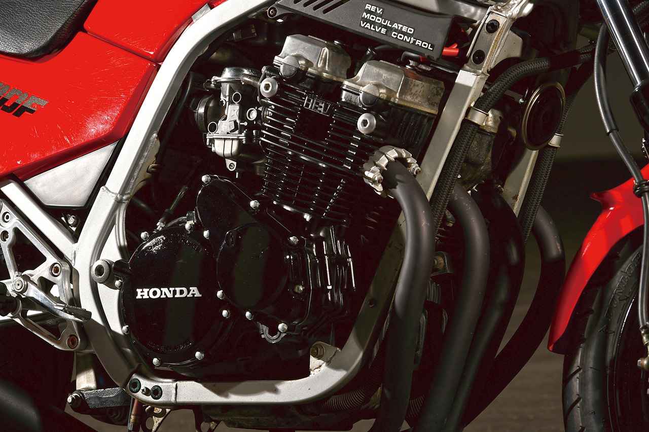 画像 : 8番目の画像 - 【写真18枚】ホンダ「CBR400F」（1983年） - webオートバイ