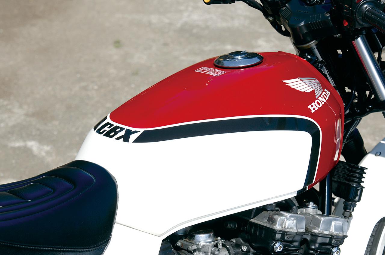画像 : 9番目の画像 - 【写真20枚】ホンダ「CBX400F」（1981年） - webオートバイ