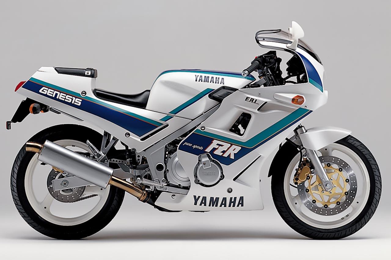 画像: ヤマハ「FZR250」(1986年):45PS/14500rpmと従来の常識を超えて高回転まで回る心臓を持つFZ250フェーザーが起点。これを元に外観を変更、F.A.I.など最新の技術を採用したFZR250が1986年にデビュー、FZR250Rに車名を変えて1994年まで生産。