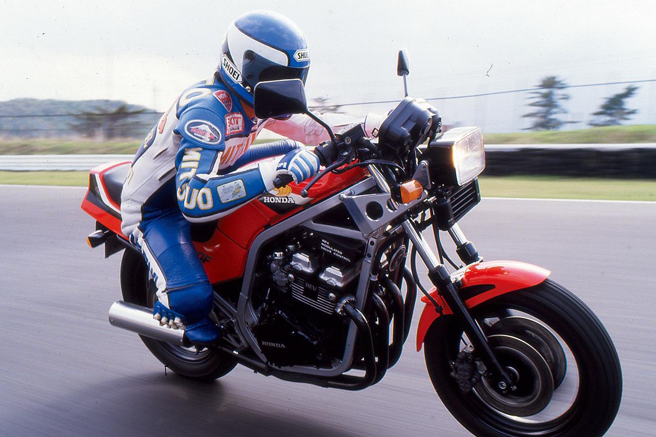 画像 : 5番目の画像 - 【写真18枚】ホンダ「CBR400F」（1983年） - webオートバイ