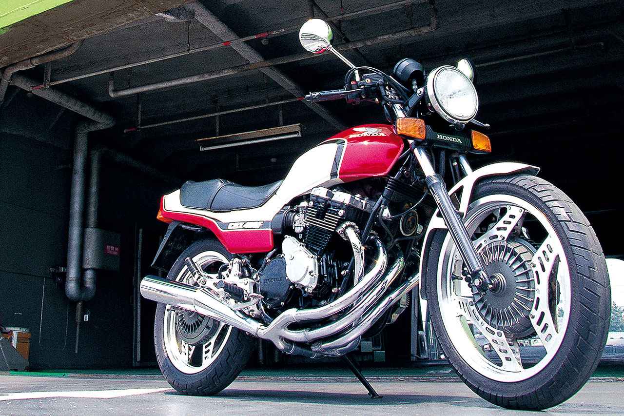 画像: 【絶版名車解説】ホンダ「CBX400F」1981年 - webオートバイ