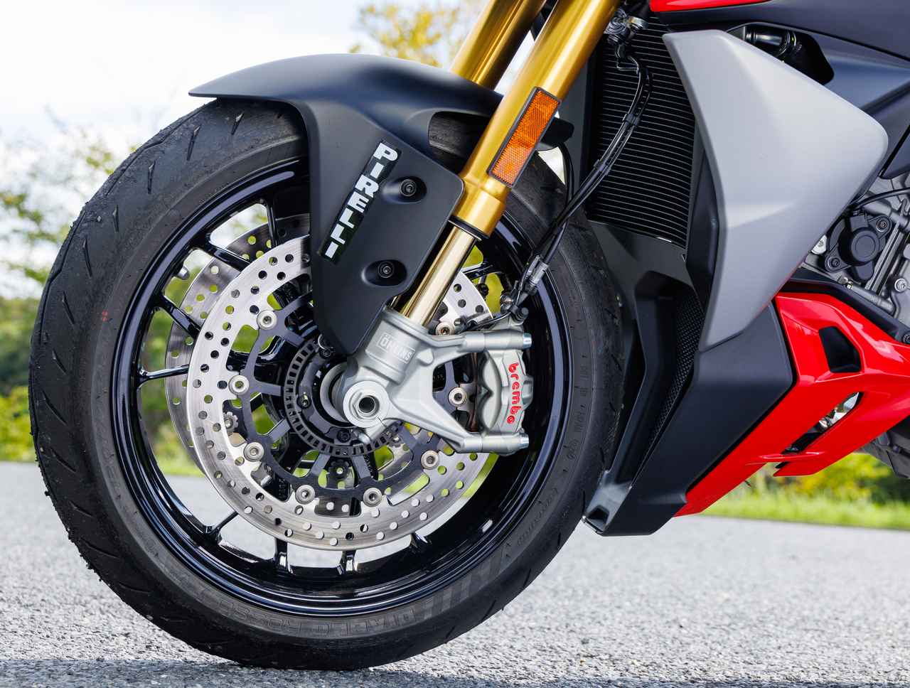 画像 : 12番目の画像 - 【写真19点】ドゥカティ「ストリートファイター V2 S」 - webオートバイ