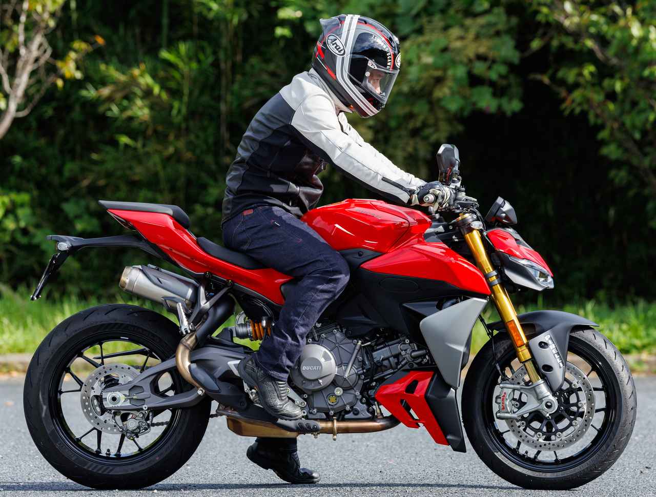 画像 : 15番目の画像 - 【写真19点】ドゥカティ「ストリートファイター V2 S」 - webオートバイ