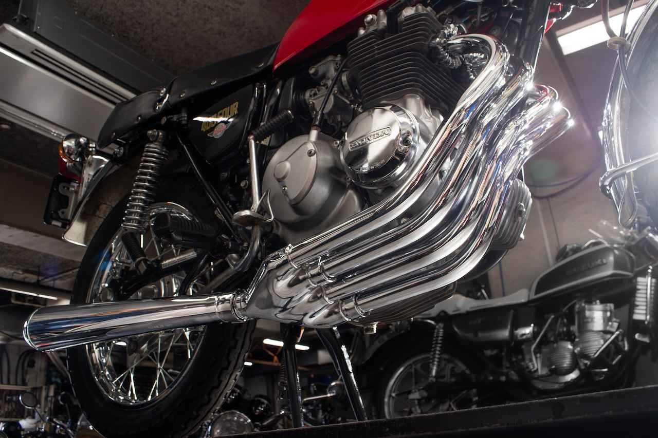 画像: 三恵技研工業がホンダ「ドリーム CB400FOUR」の純正マフラーを完全復刻生産! - webオートバイ
