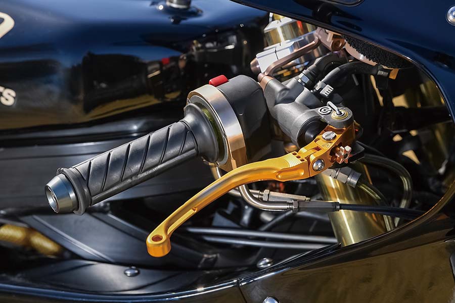 画像 : 4番目の画像 - 【写真12枚】テクニカルガレージRUN GSX-R1100J（スズキ GSX-R1100J） - webオートバイ