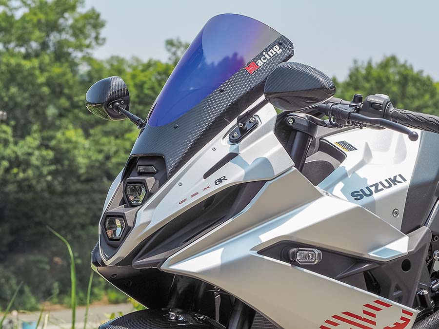 画像 : 3番目の画像 - 【写真12枚】マジカルレーシング GSX-8R（スズキ GSX-8R） - webオートバイ