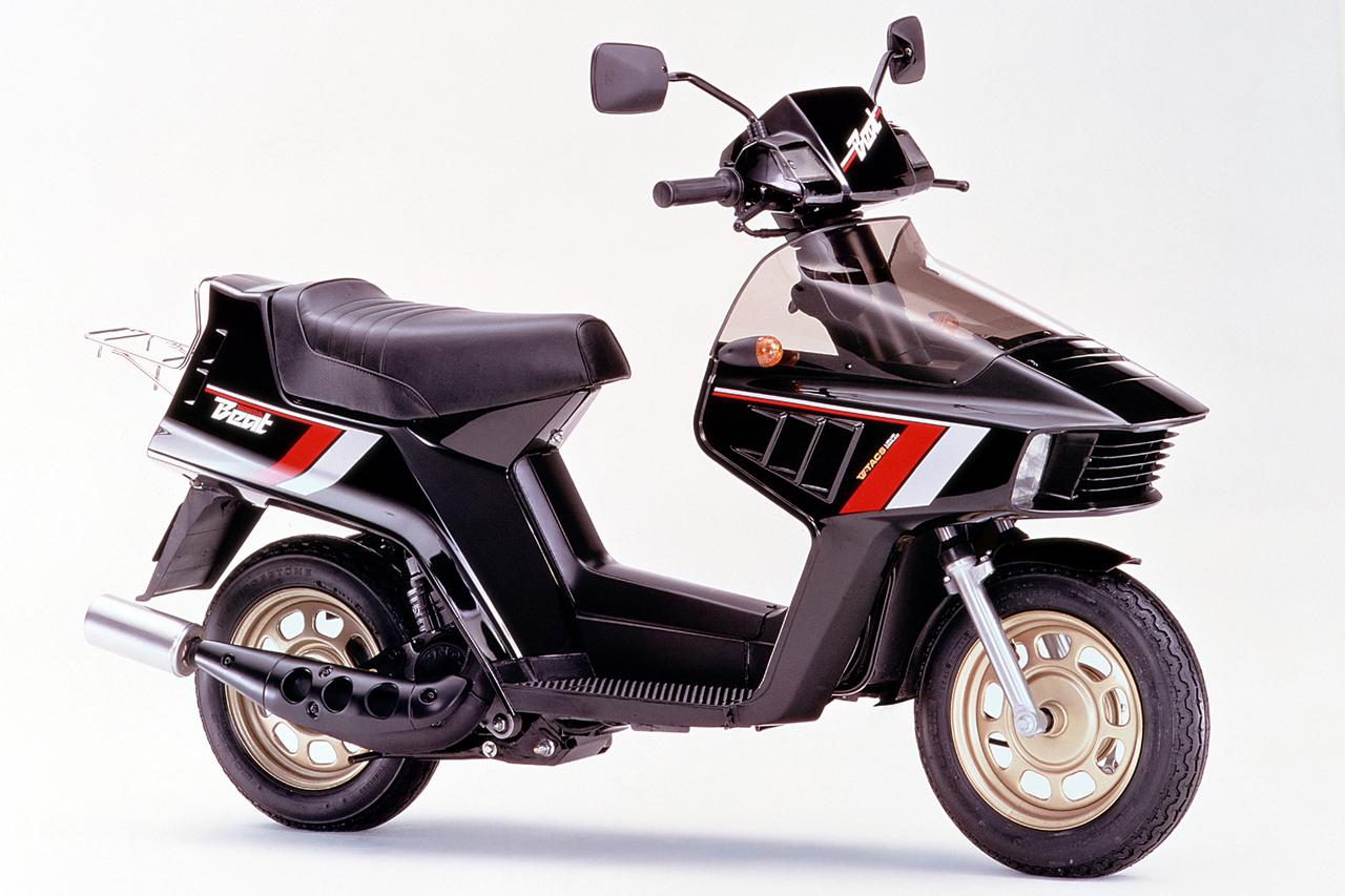 画像: 全長×全幅×全高：1690×580×985mm ホイールベース：1140mm シート高：695mm 車両重量：65kg