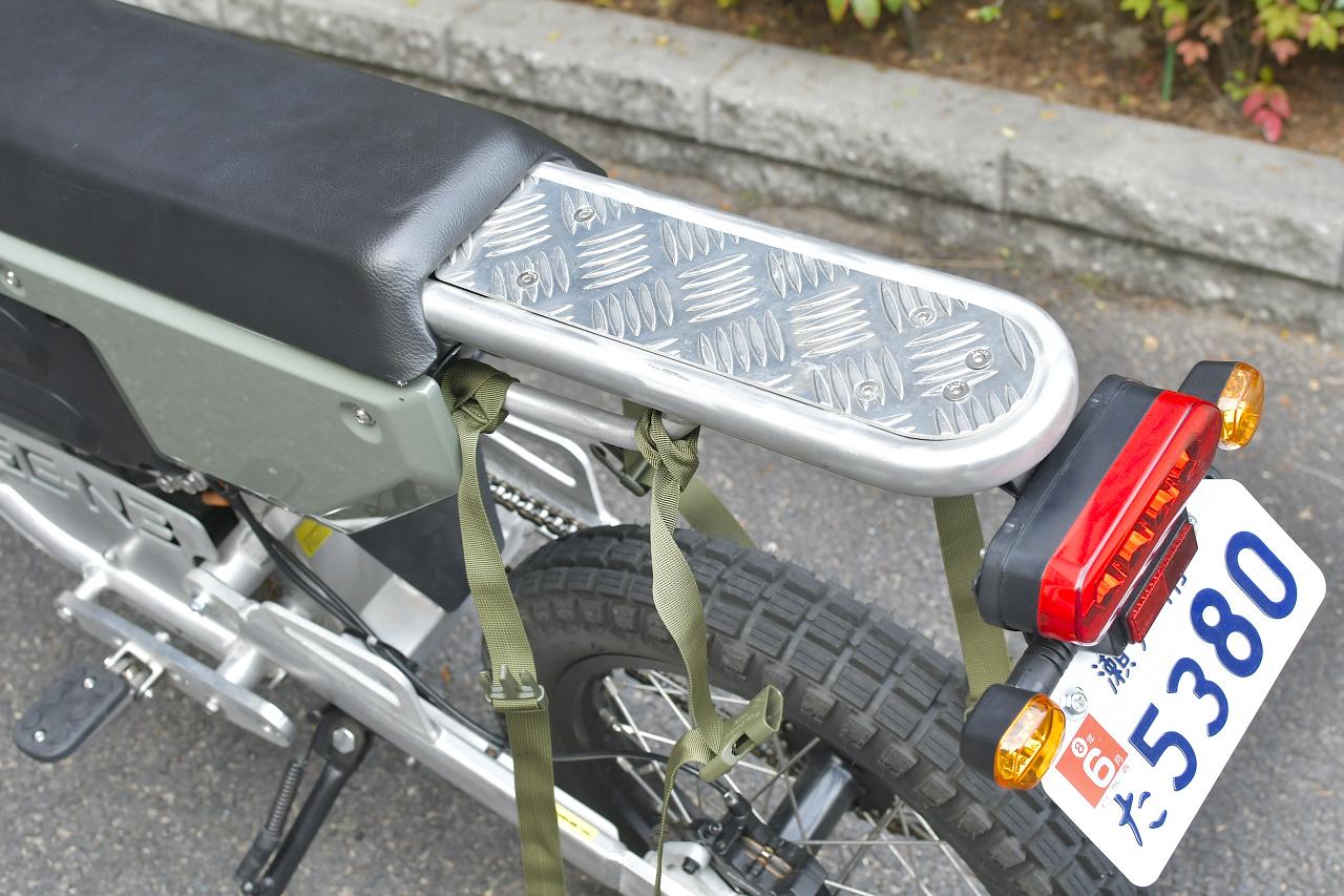 画像3: シートバッグをつけてみる