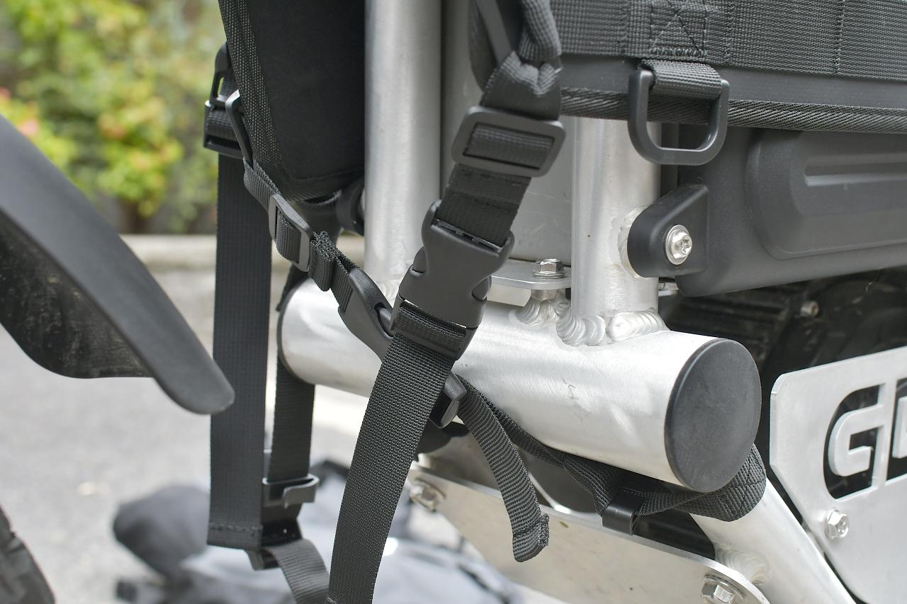 画像3: 電動を活かしてフレームに振り分けバッグ（モジュールモトパック）をつけてみる