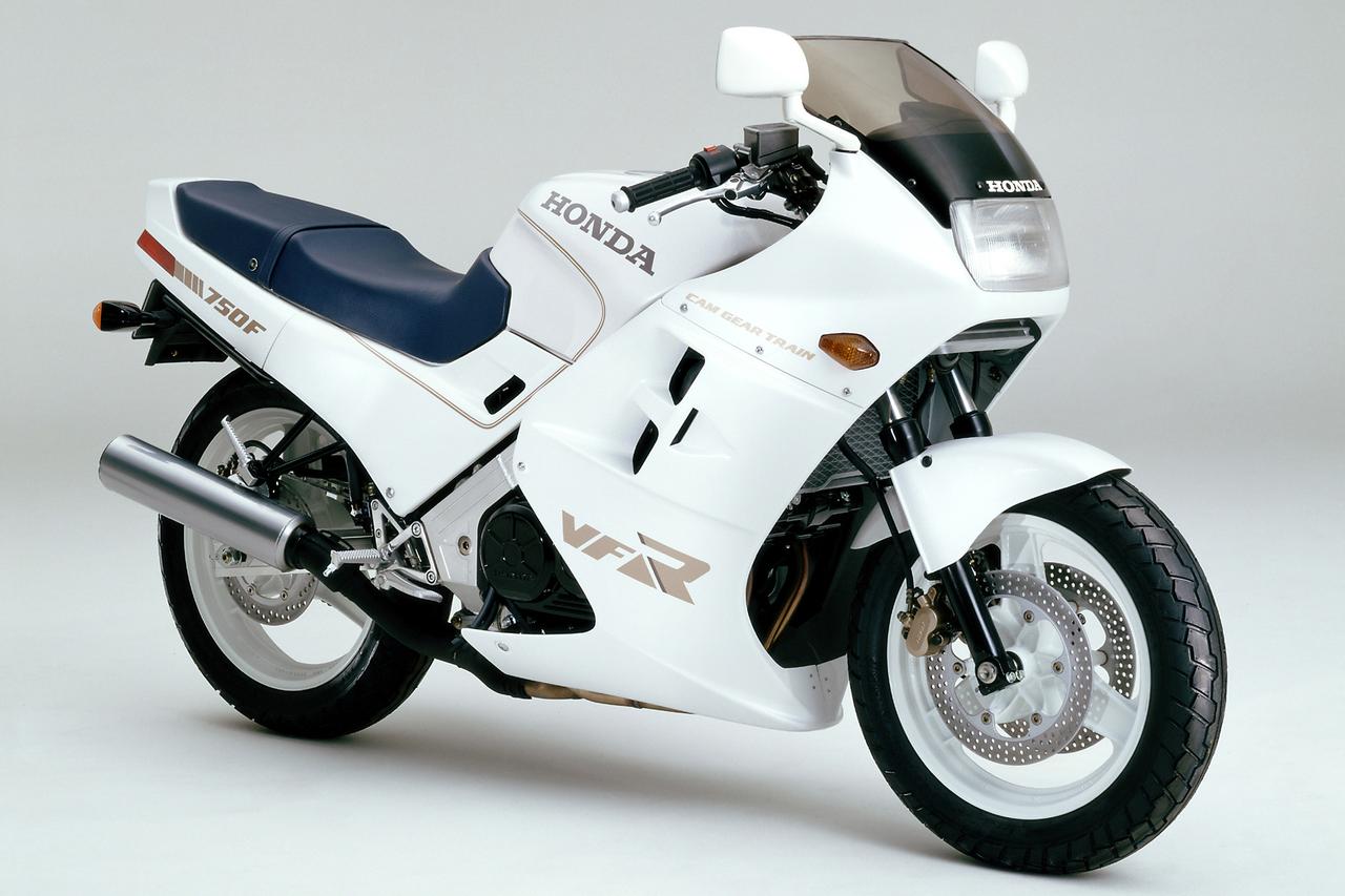 画像 : 1番目の画像 - 【写真4枚】ホンダ「VFR750F」（1986年） - webオートバイ