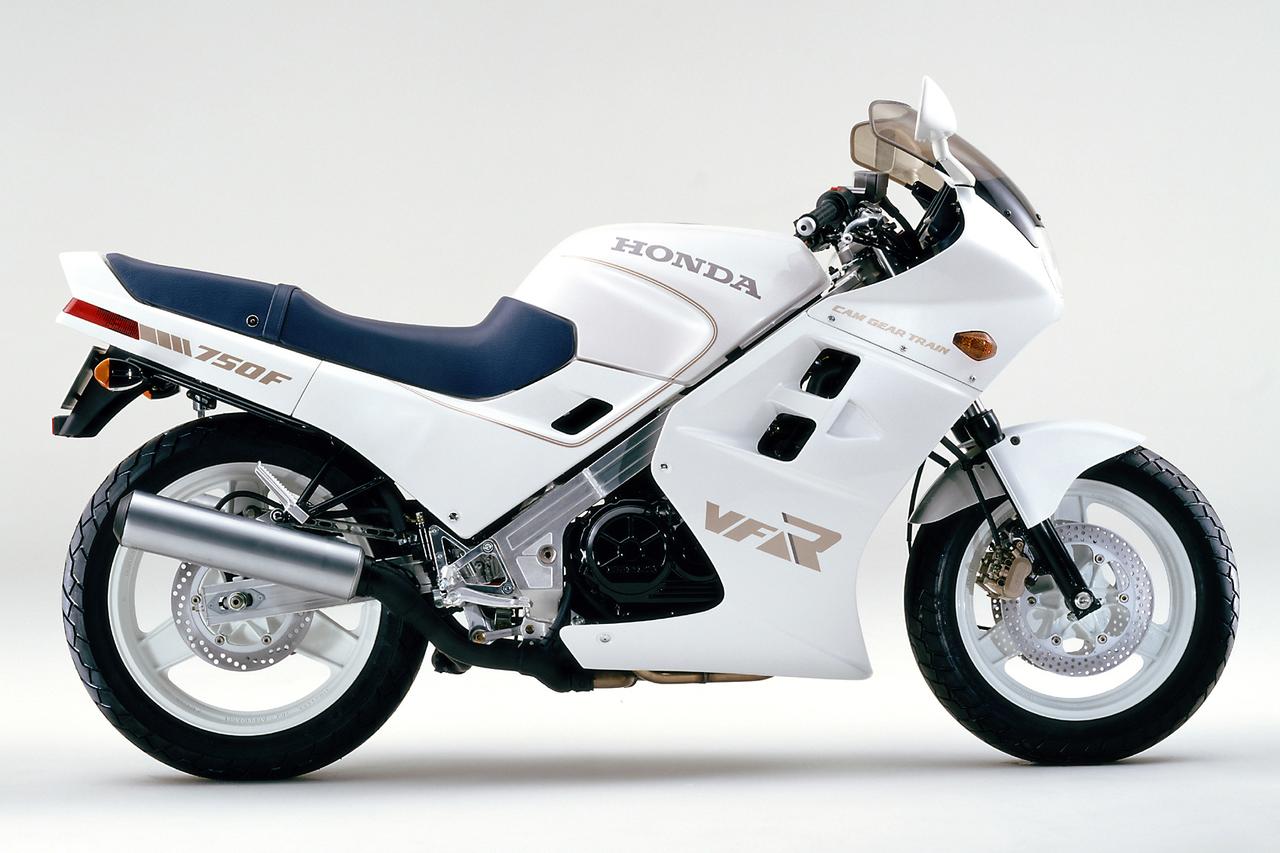 画像 : 2番目の画像 - 【写真4枚】ホンダ「VFR750F」（1986年） - webオートバイ