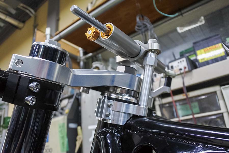 画像2: ノーブレスト「ÖHLINSステダンEXMパッケージ」