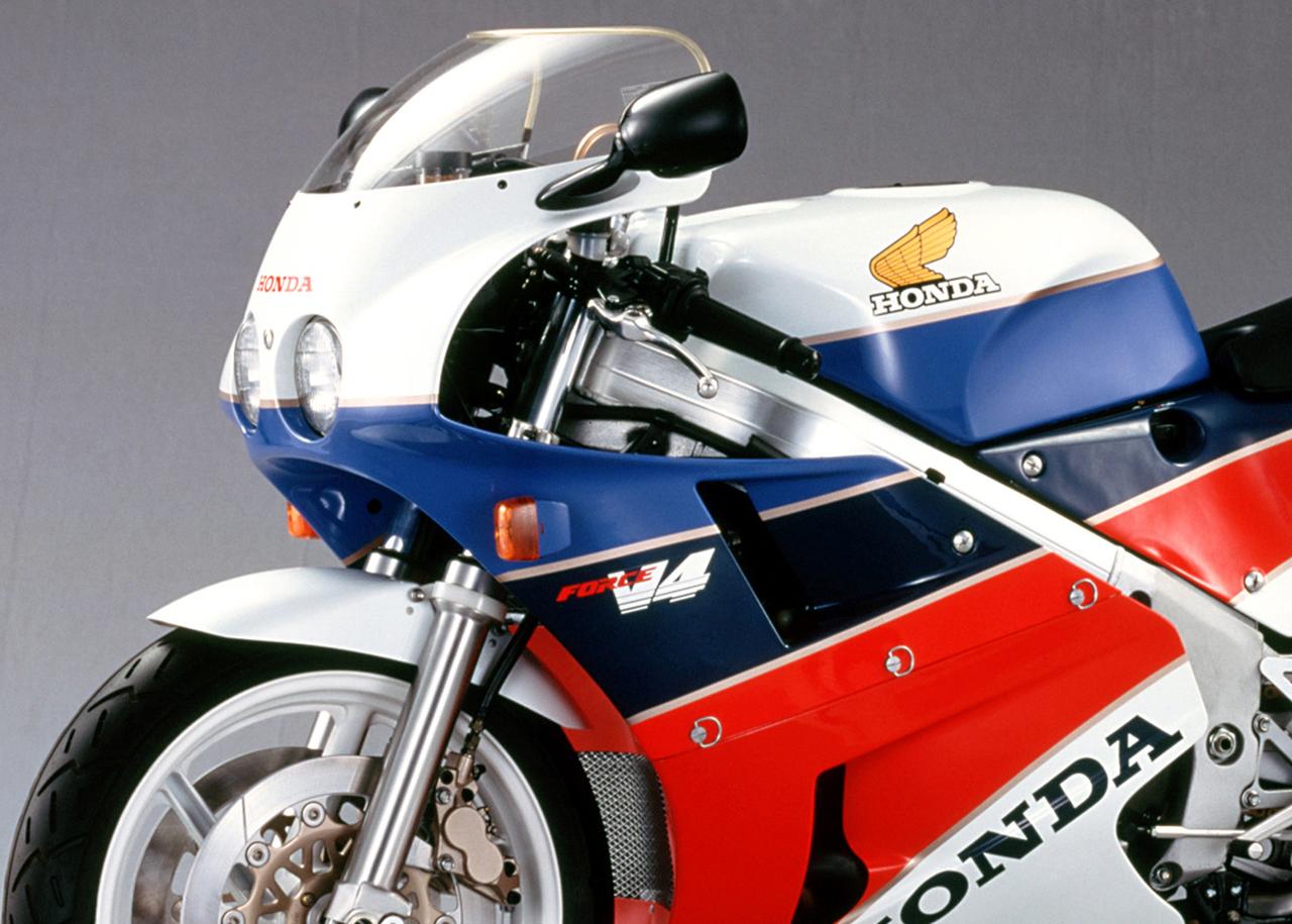 画像: 【バイクの歴史】ホンダ「VFR750R(RC30)」の系譜 - webオートバイ