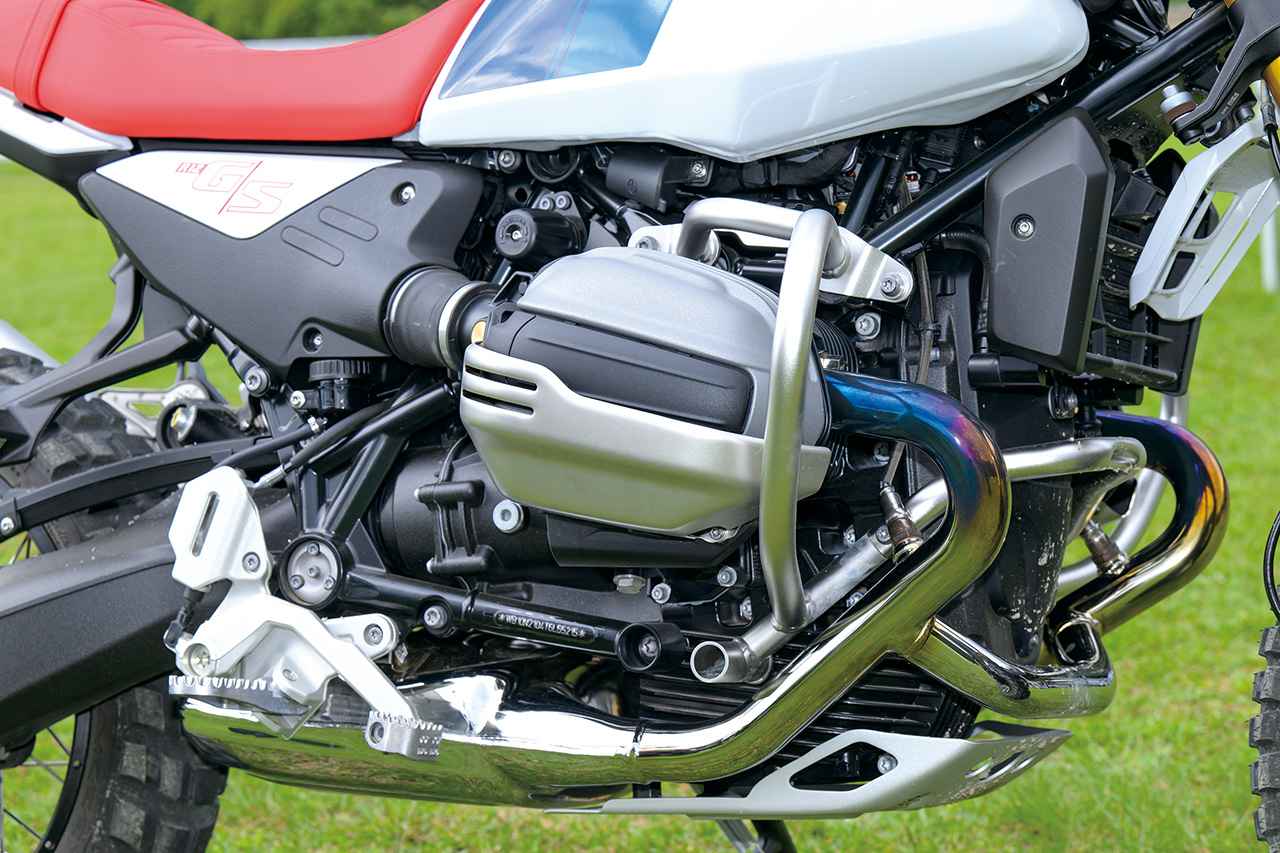 画像: ▲1169ccの空油冷ボクサーツインエンジンは、R1200GS（2010年）用のユニットがベース。パワーは109PSを発揮する。
