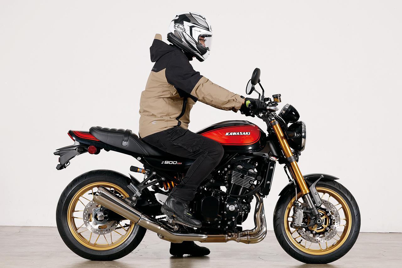 画像1: カワサキ「Z900RS SE」ライディングポジション・足つき性
