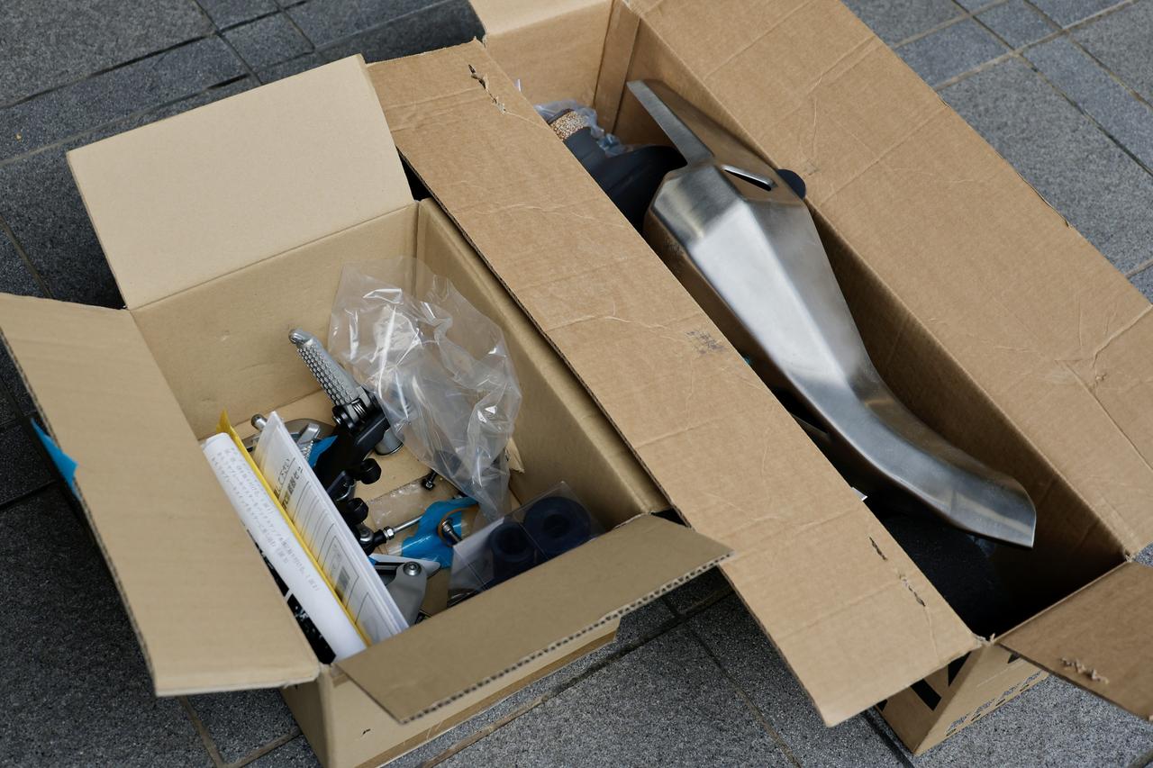 画像2: 「カスタムマフラーは傷ついてしまっているんです……どっちなんでしょう？」（るなも）