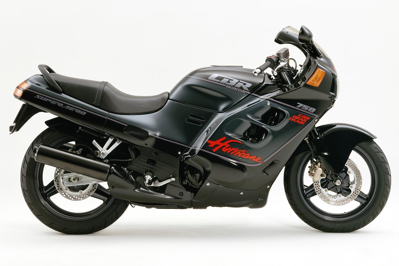 画像 : 3番目の画像 - 【写真3枚】ホンダ「CBR750スーパーエアロ」（1987年） - webオートバイ
