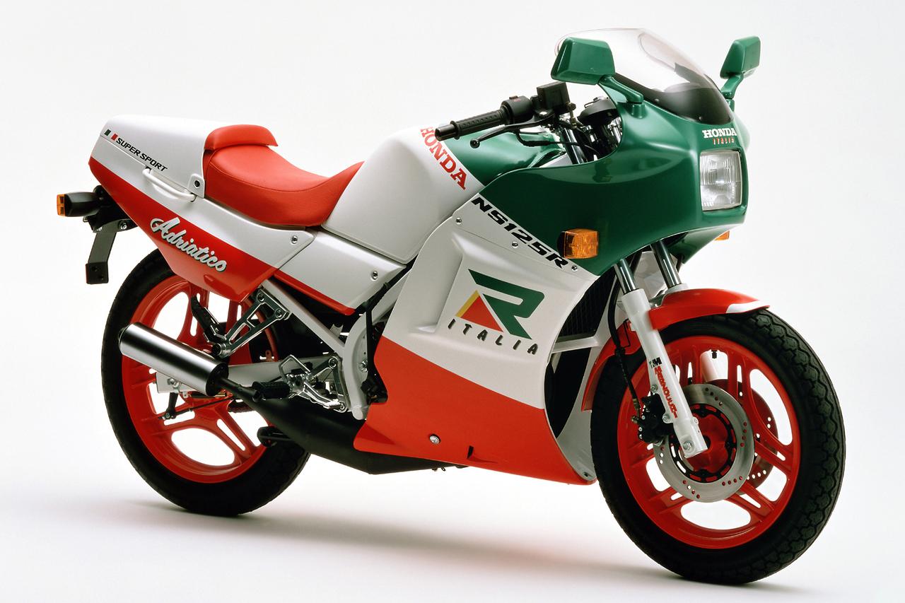 画像: 全長×全幅×全高:2000×720×1140mm ホイールベース:1350mm シート高:780mm 車両重量:130.5kg