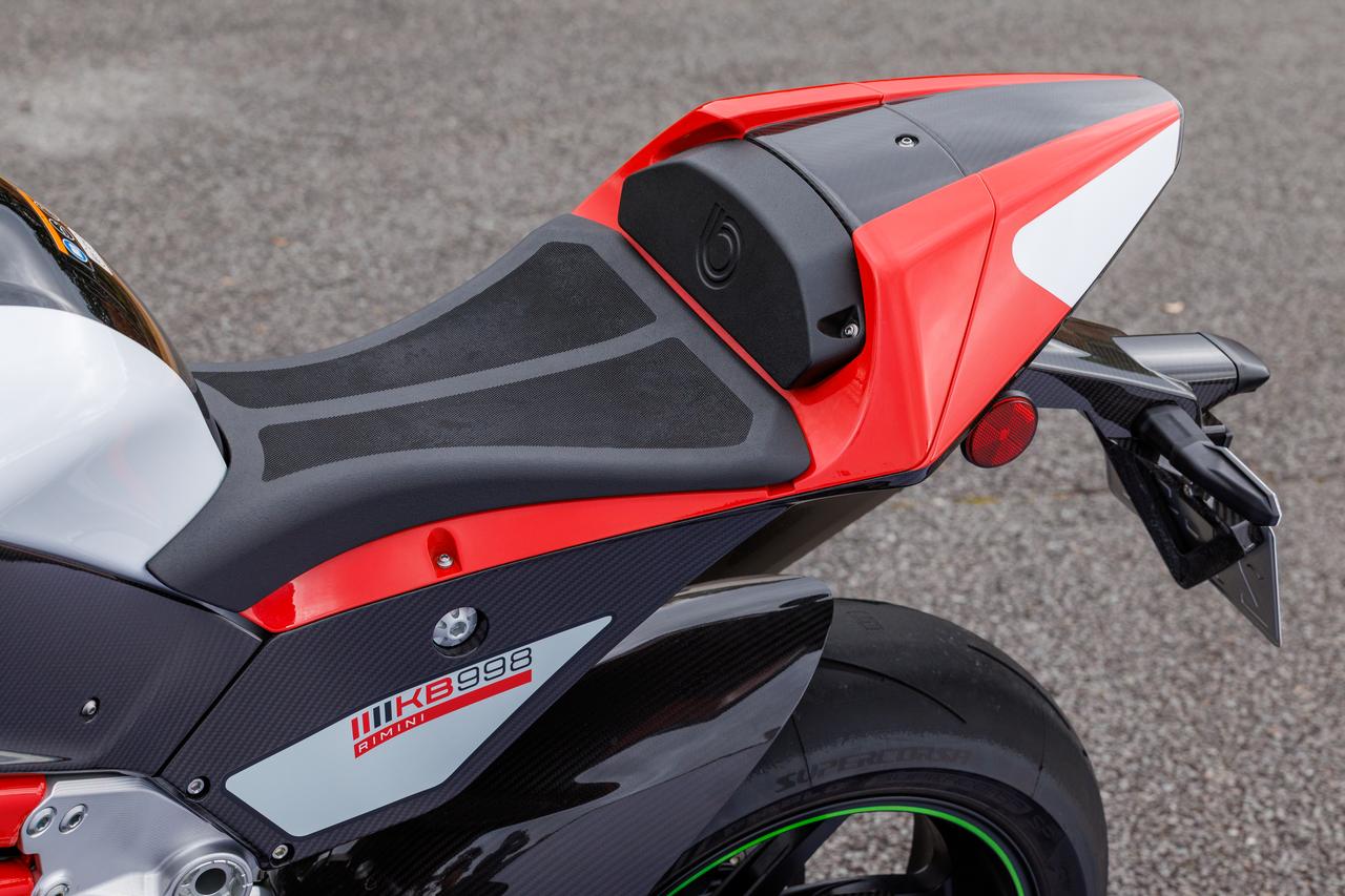 画像 : 7番目の画像 - 【写真18点】ビモータ「KB998 Rimini」 - webオートバイ