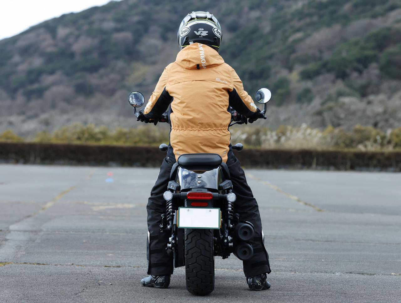 画像 : 14番目の画像 - 【写真17点】QJモーター「SRV400VS」 - webオートバイ