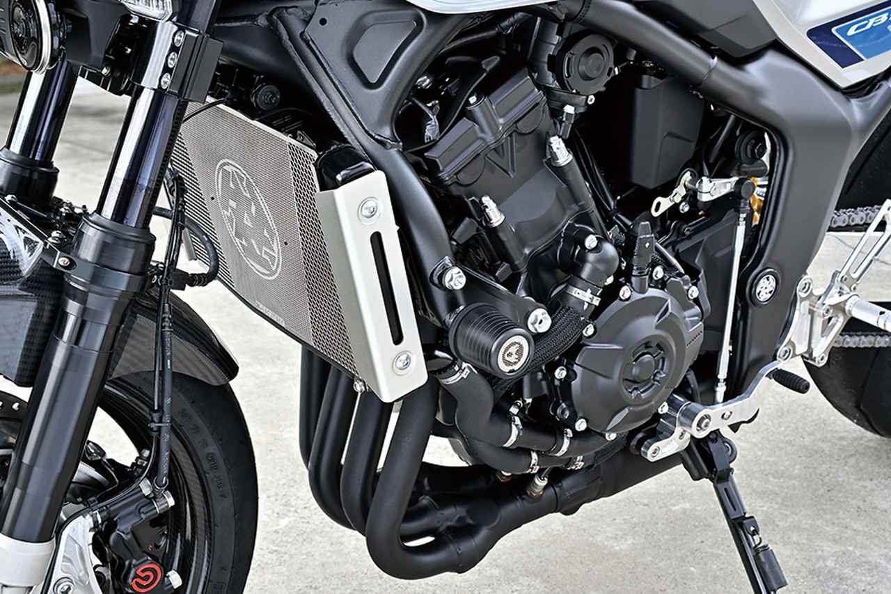 画像7: 次々と湧き上がるイメージとアイデアをまずは具現化して見せた第一形態