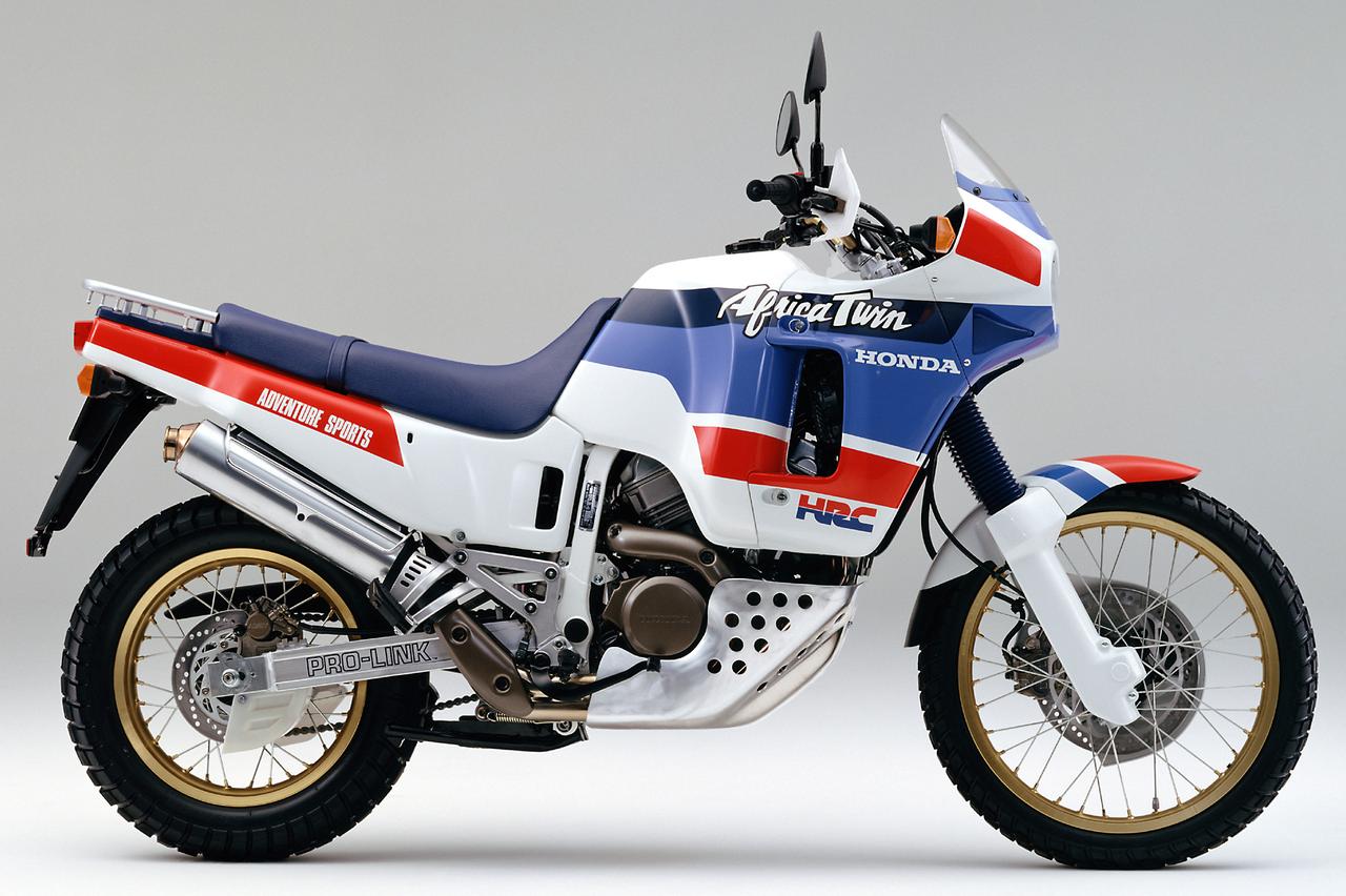 画像: Honda Africa Twin 当時価格：74万9000円（北海道・沖縄は10000円高。その他一部離島を除く）