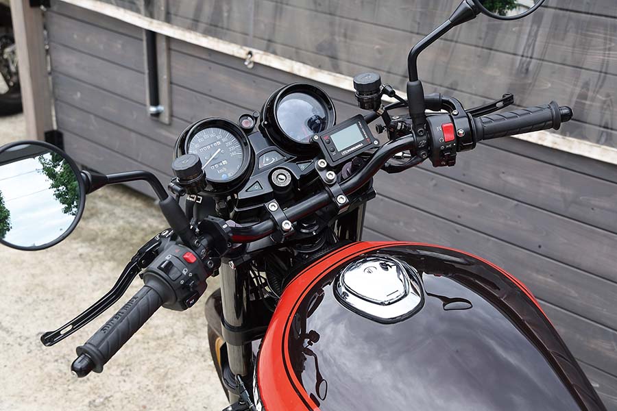 画像 : 4番目の画像 - 【写真14枚】バグースモーターサイクル ZEPHYR1100（カワサキ ゼファー1100） - webオートバイ