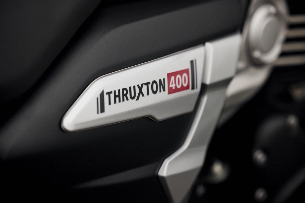 画像17: 【栄光の名前が400で復活！】トライアンフ「Thruxton 400」新登場！価格は84万9900円から、2026年3月販売開始予定