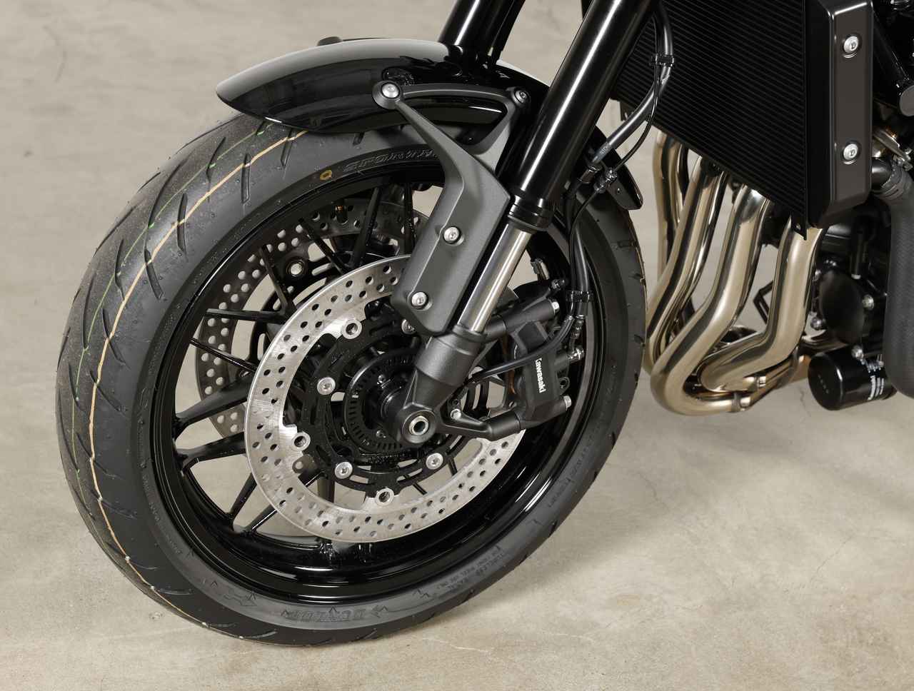 画像 : 16番目の画像 - 【写真20枚】カワサキ「Z900RS Black Ball Edition」 - webオートバイ