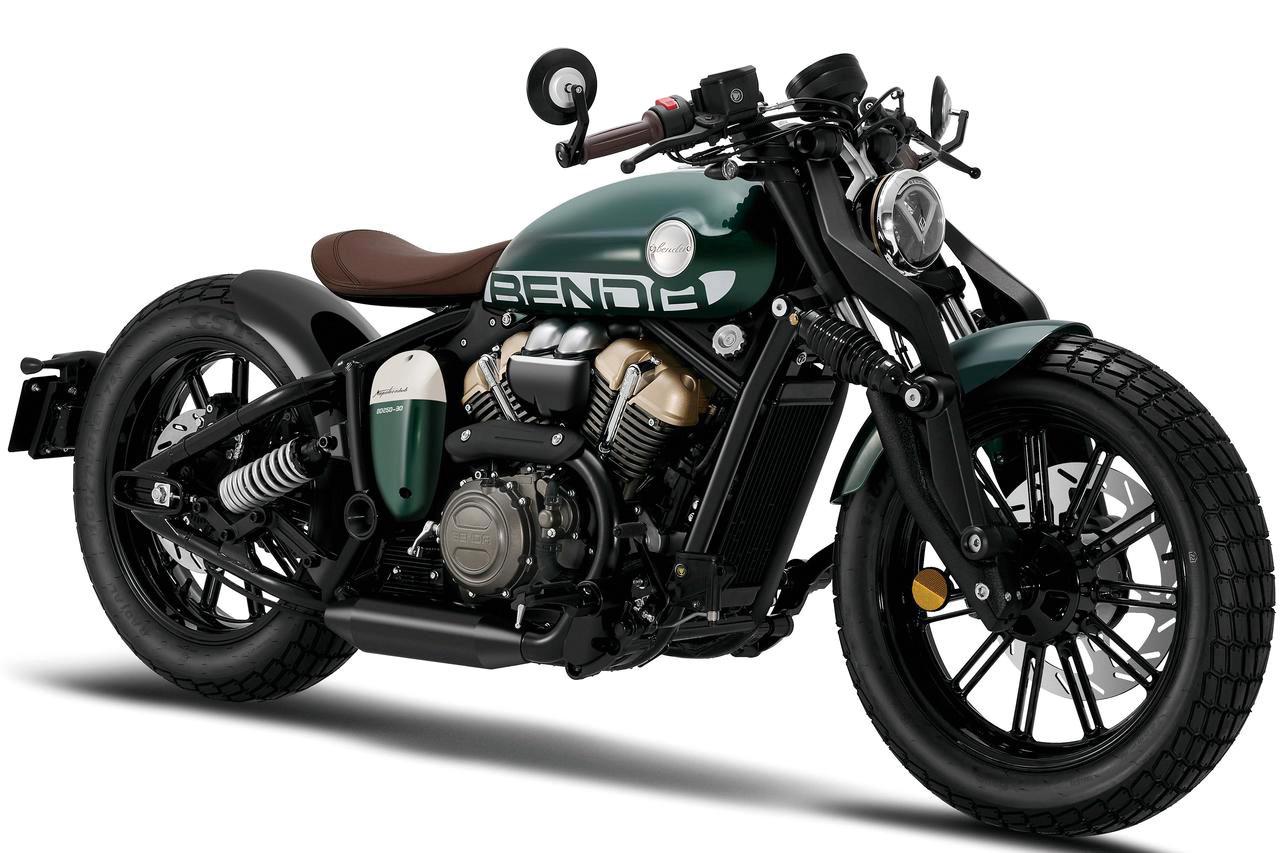 画像: BENDA NAPOLEONBOB250  総排気量：249cc エンジン形式：水冷4ストDOHC4バルブV型2気筒 シート高：748mm 車両重量：182kg 税込価格：93万5000円