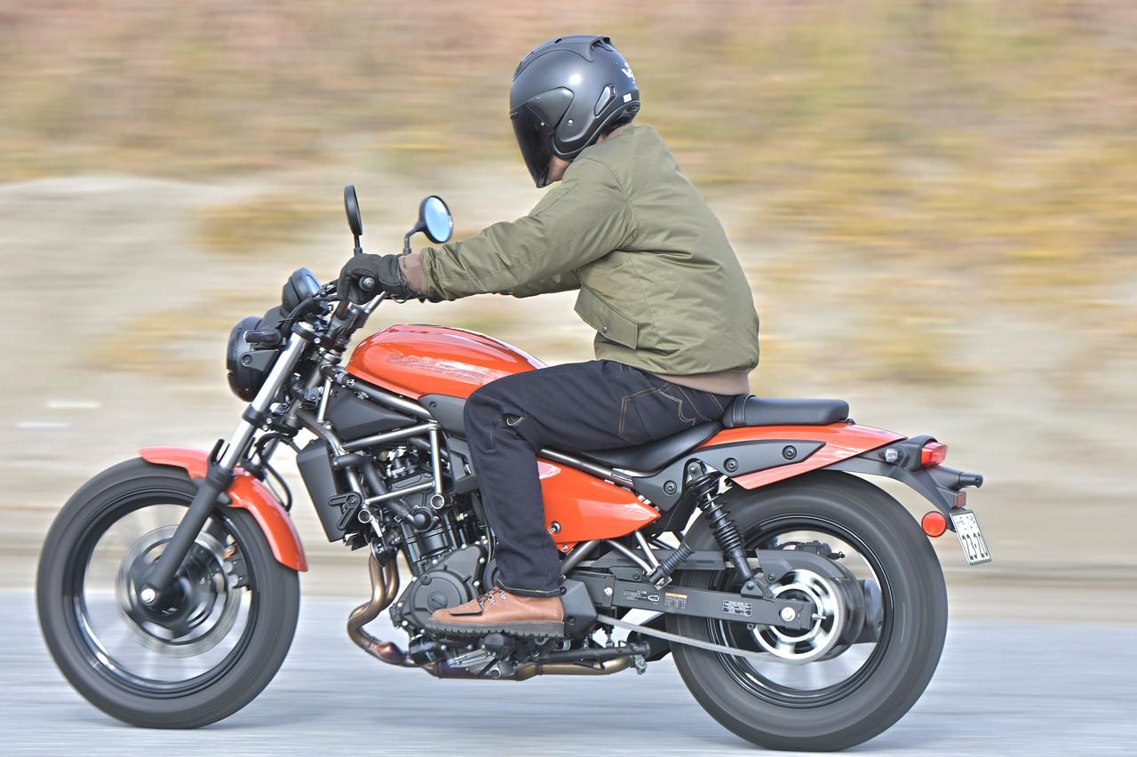 画像2: ② 「電熱MA-1」は軽さと汎用性の高さが魅力