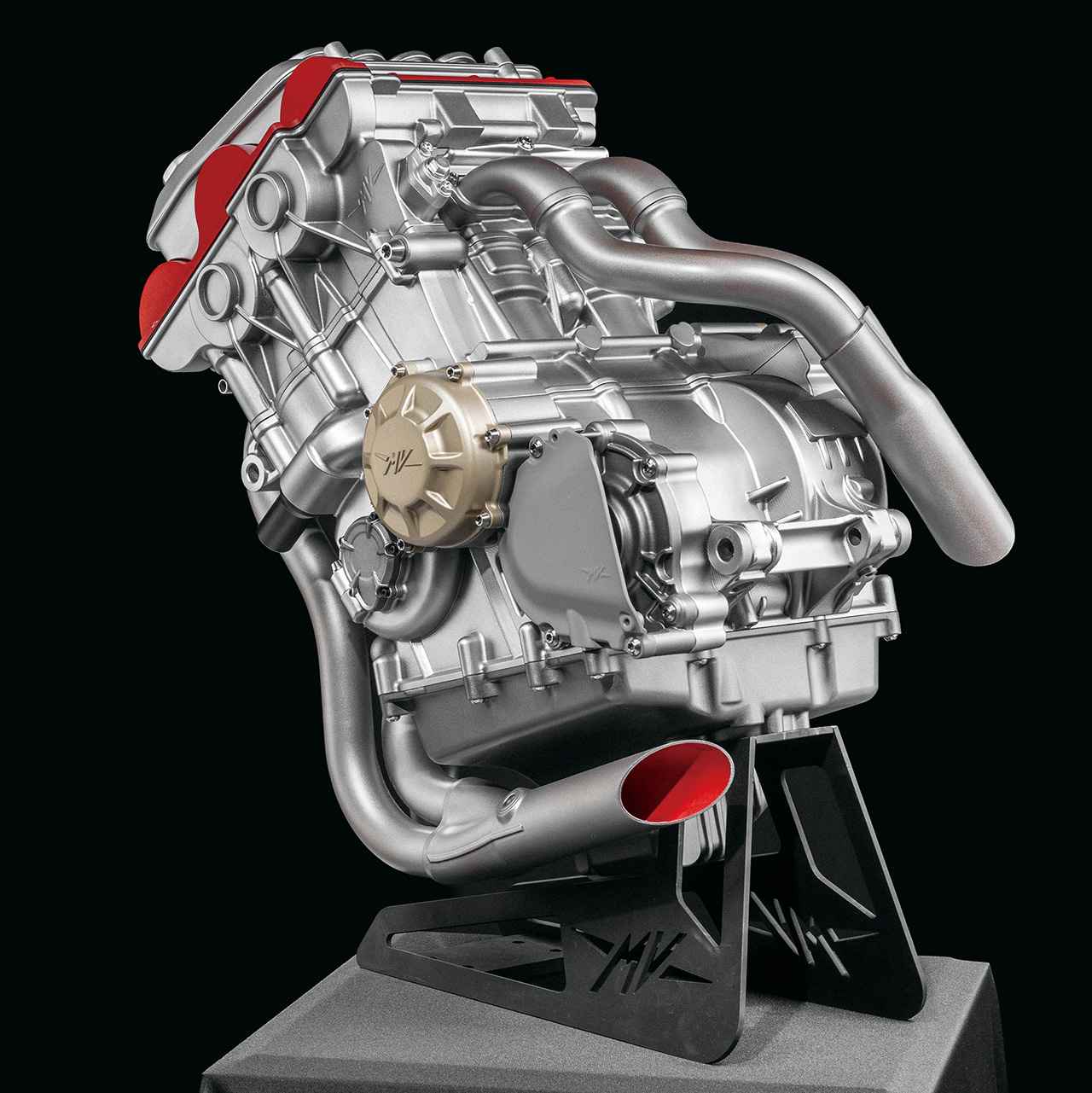 画像 : 2番目の画像 - 【写真3枚】MVアグスタ「クアドラード」 - webオートバイ