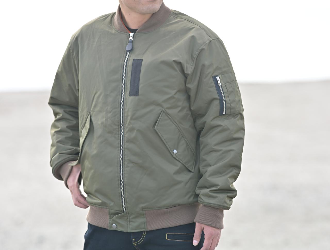 画像: BLUE MONSTER CLOTHING 電熱MA-1 カラー：ネイビー、オリーブ サイズ：M、L、XL、3L 発売日：2025年11月14日 税込価格：3万4980円 販売店：BMC公式オンラインストア、2りんかん（45店舗）