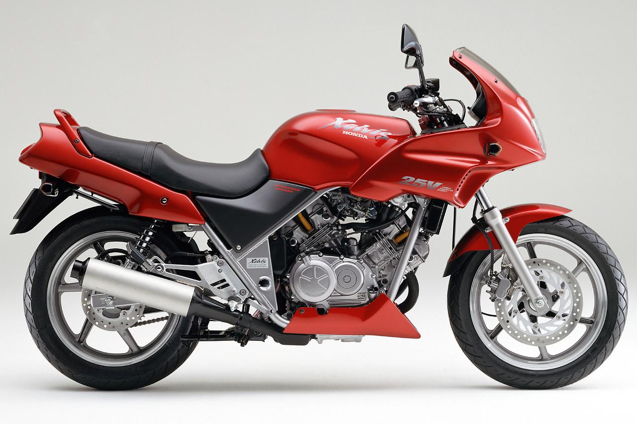 画像: Honda XELVIS 当時価格:48万9000円 (速度警告灯装着車は、1万円高。北海道・沖縄は9000円高。その他一部離島を除く。)