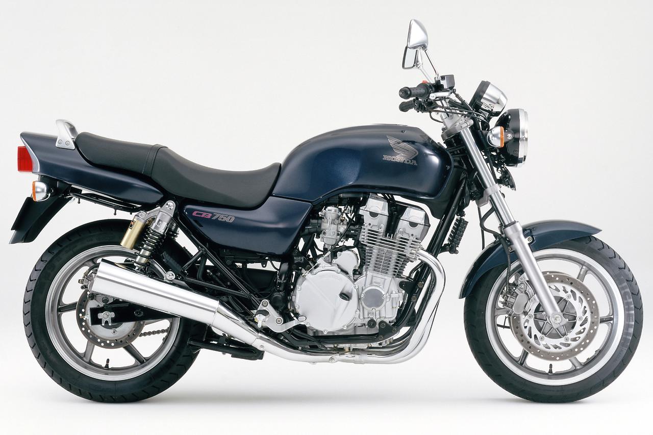 画像: Honda CB750 当時価格：68万9000円 （北海道・沖縄は1万円高。その他一部離島を除く。速度警告灯装着車は1万円高）