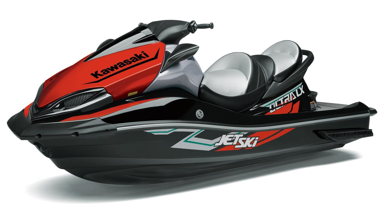 画像: Kawasaki JET SKI ULTRA LX 写真は2023年モデル