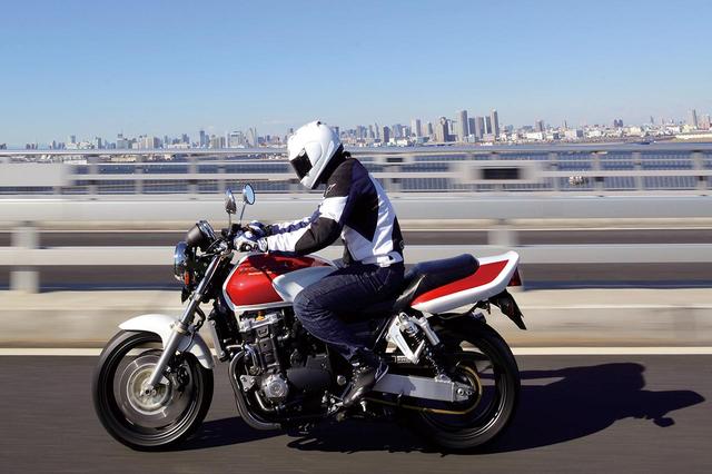 画像: 【絶版名車解説】ホンダ「CB1000 SUPER FOUR」（SC30・1992年） - webオートバイ