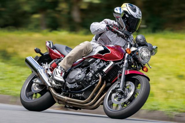 画像: 【インプレ】「CB400 SUPER FOUR」（2022年） - webオートバイ