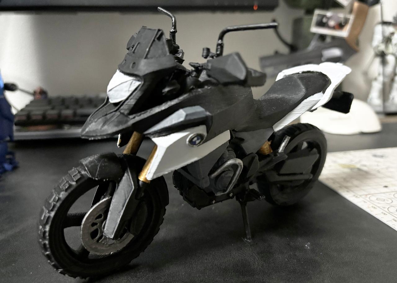 画像6: 愛車を手のひらサイズに！ 生成AIと3Dプリンターでバイクのミニチュアを作ってみた