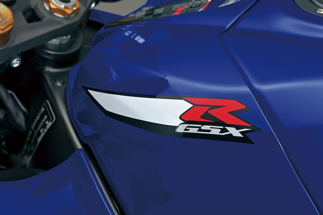 画像7: カーボン製ウイングレットを新装備！スズキ「GSX-R1000/R」（2026年）エクステリア＆空力パーツにフォーカス