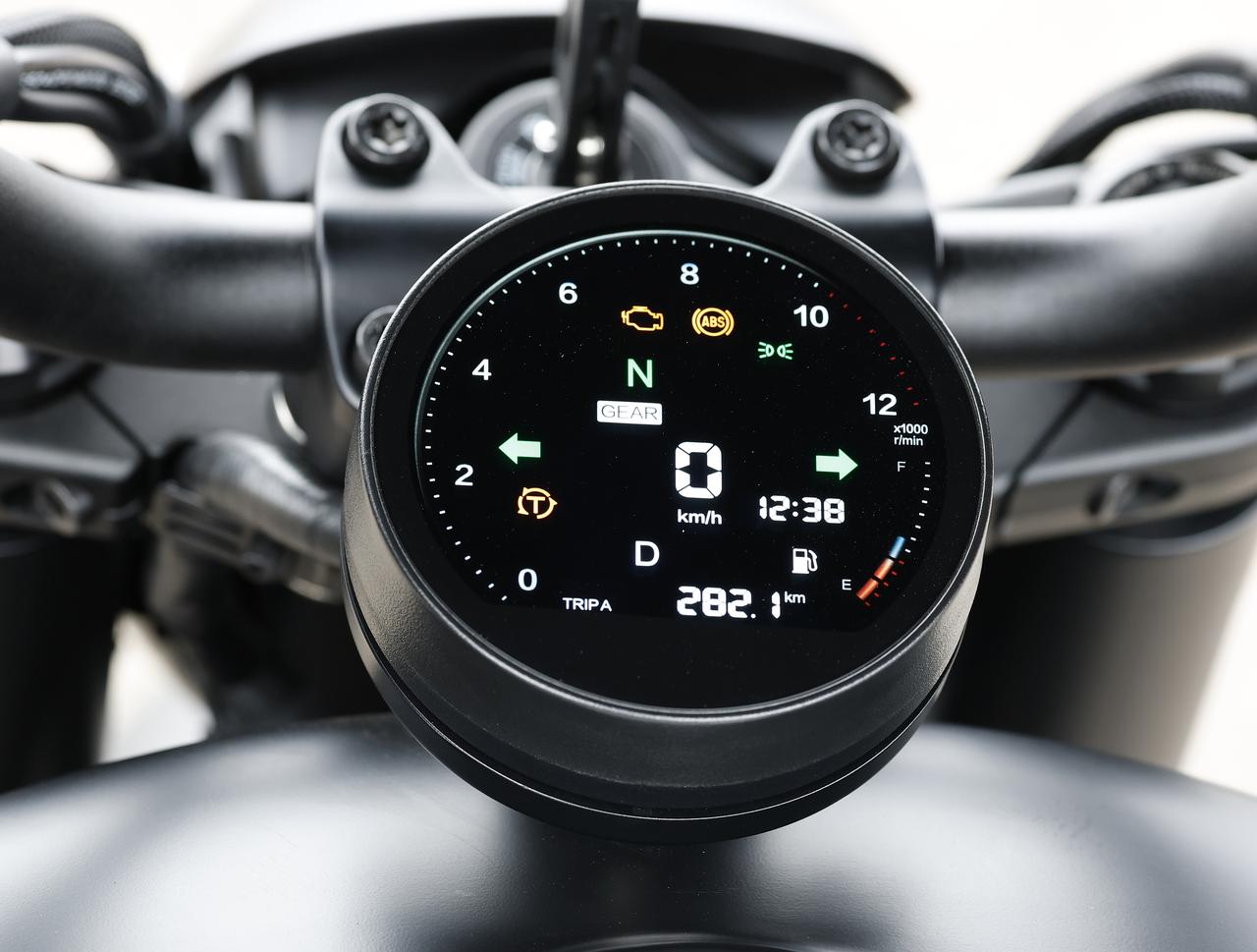 画像 : 11番目の画像 - 【写真23点】QJモーター「SRV250A」 - webオートバイ